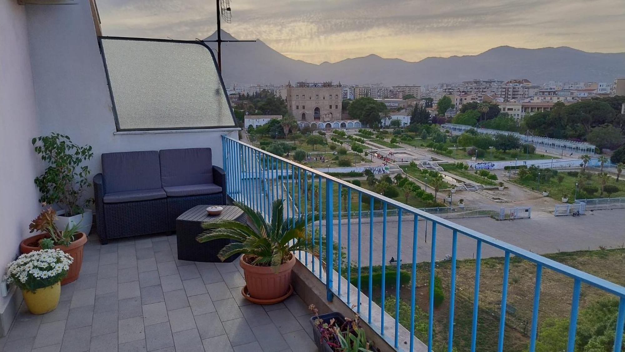 La Terrazza Sul Castello Apartment Palermo Exterior foto